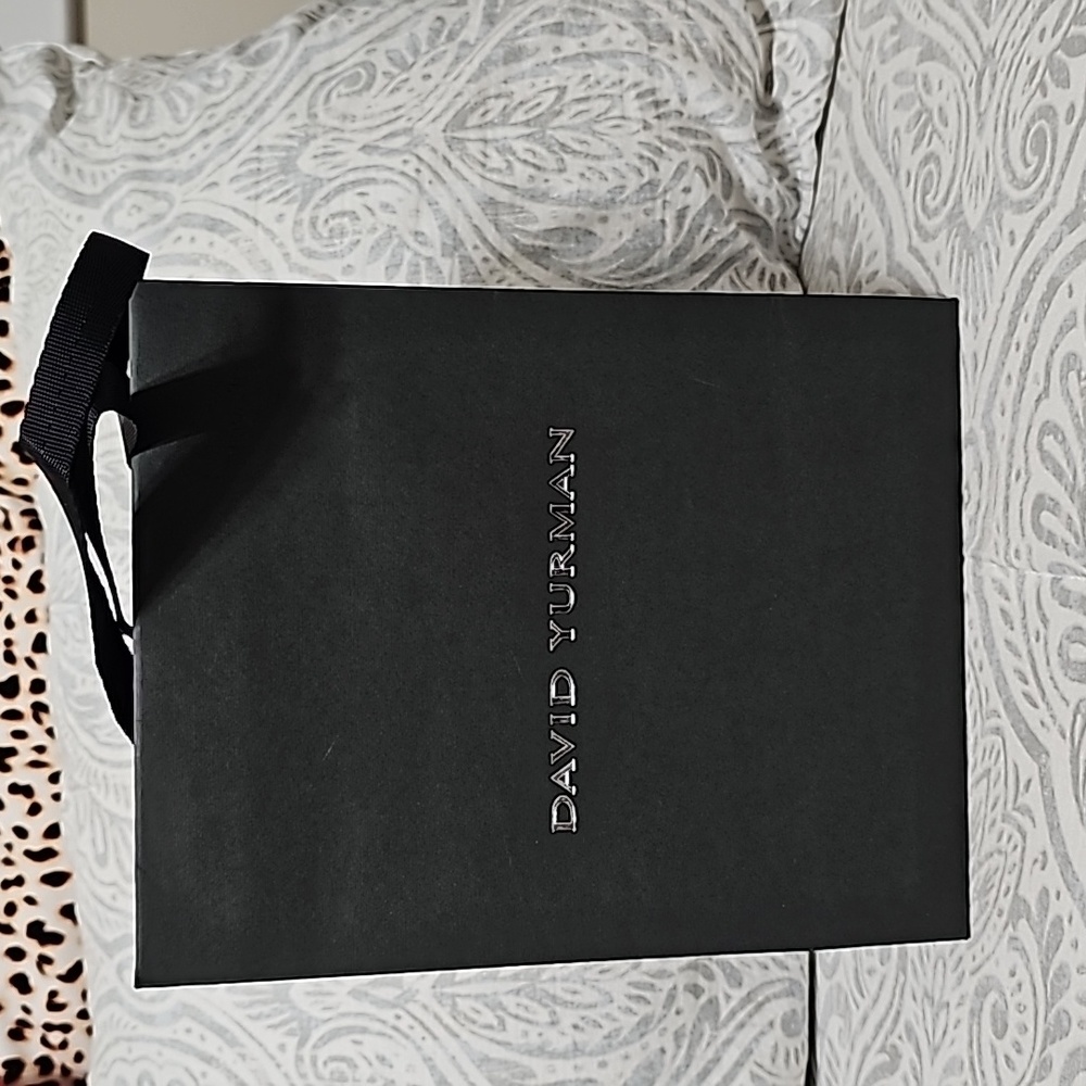 David Yurman shopping bag and Bracelet box
